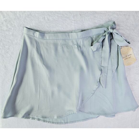 New Altar'd State Satin Wrap Mini Skirt Size Large Feminine Soft Blue Pastel - Picture 2 of 10
